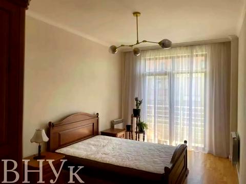 квартира за адресою Університетська вул., 25