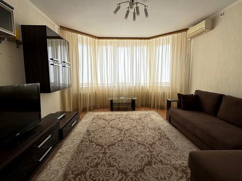 квартира за адресою Миколи Бажана просп., 10