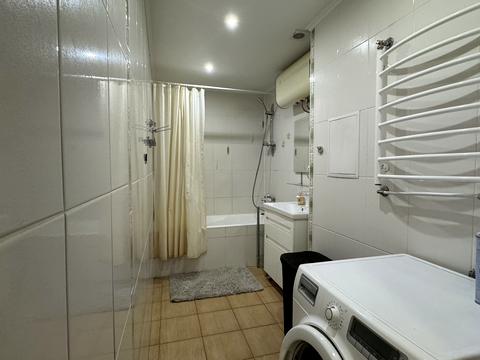 квартира за адресою Миколи Бажана просп., 10