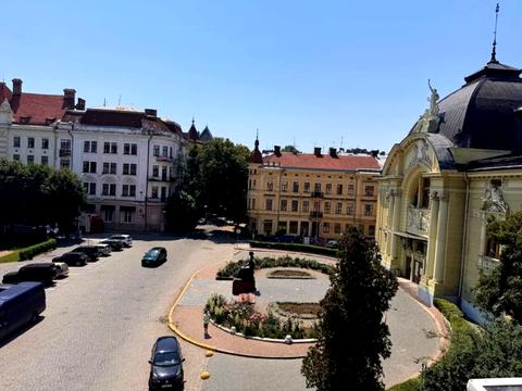 квартира за адресою Миколи Лисенка вул., 2