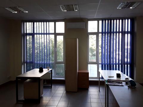 комерційна за адресою Харківське шосе, 17-А