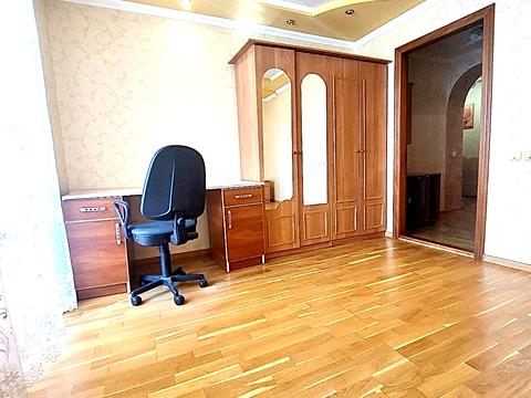 квартира за адресою Сергія Корольова вул., 10-А