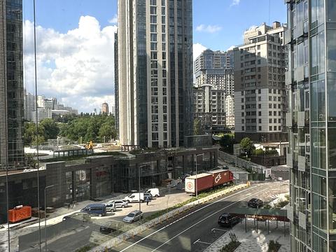 квартира за адресою Андрія Верхогляда вул. (Михайла Драгомирова), (8 черга (будинок 8))