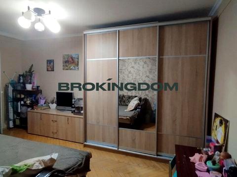 квартира за адресою Дегтярівська вул., 15