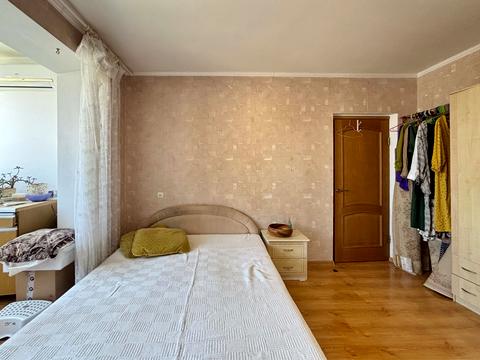 квартира за адресою Гната Хоткевича вул., 65а