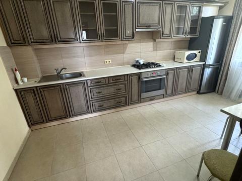 квартира за адресою Червоної Калини просп., 64
