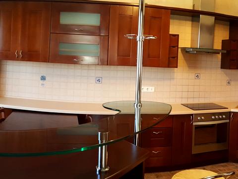 квартира за адресою Івана Мазепи вул. (Січневого Повстання), 10