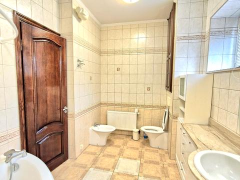 квартира за адресою Івана Мазепи вул. (Січневого Повстання), 10
