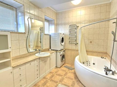 квартира за адресою Івана Мазепи вул. (Січневого Повстання), 10