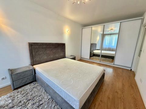 квартира за адресою Чорновола вул., 1