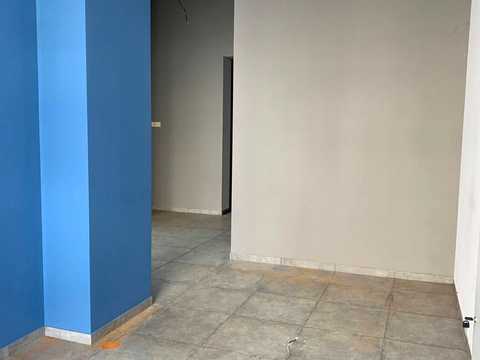 комерційна за адресою Ревуцького вул., 40-Б