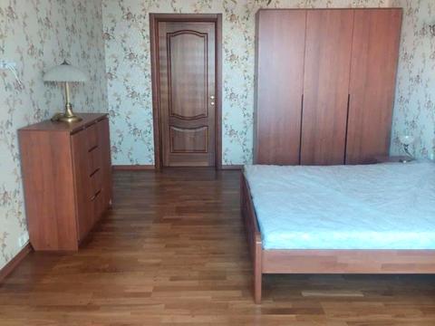 квартира за адресою Дніпро, Виконкомівська вул., 7