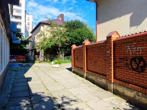 коммерческая по адресу Китайская ул., 8