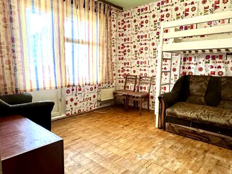квартира за адресою Київ, Бережанська вул., 10