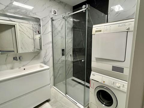 квартира за адресою Чорновола вул., 1