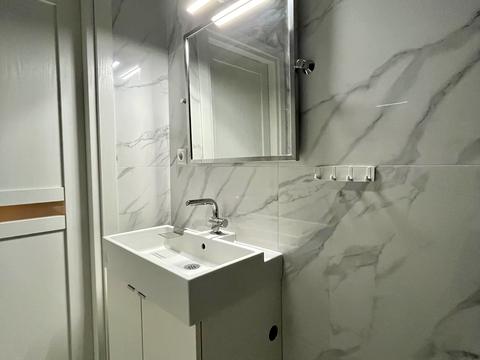 квартира за адресою Чорновола вул., 1