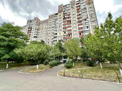квартира за адресою Червоної Калини просп. (Володимира Маяковського), 52