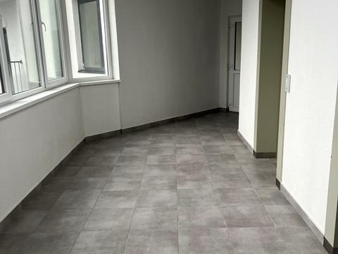 квартира за адресою Кришталева вул., (1-Б)