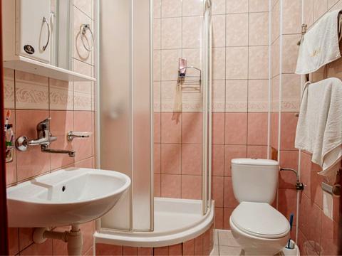 коммерческая по адресу Гоголя, 7