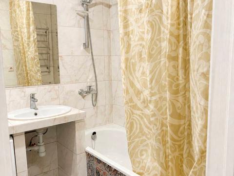 квартира по адресу Петрівська ул., 1-Б