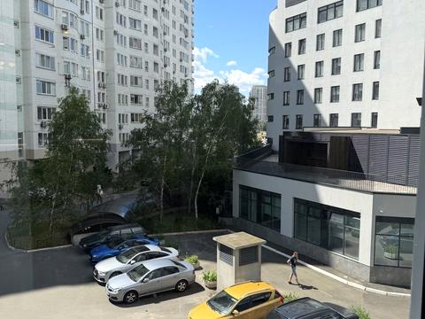 квартира за адресою Миколи Бажана просп., 14