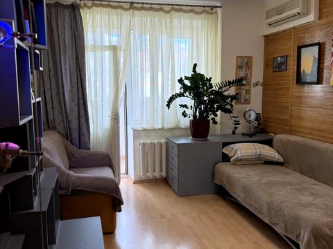 квартира за адресою Миколи Бажана просп., 14