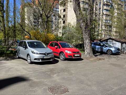 комерційна за адресою Василя Тютюнника вул. (Анрі Барбюса), 58/1