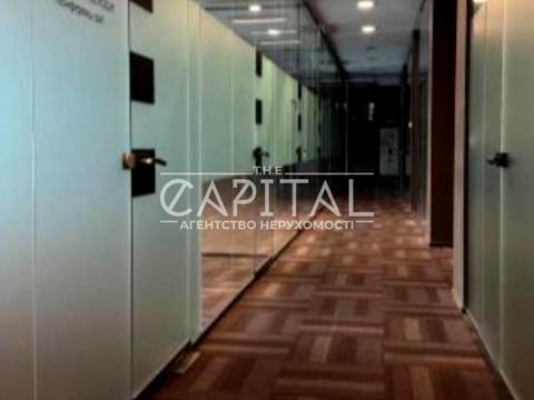 комерційна за адресою Київ, Володимира Сікевича вул., 16
