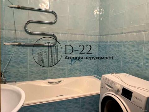 квартира по адресу Уинстона Черчилля ул. (Красноткацкая), 21/7