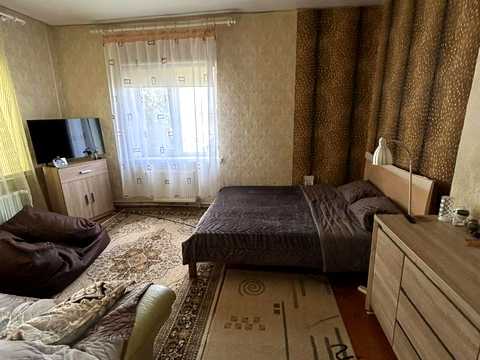 дом по адресу Бориспільська