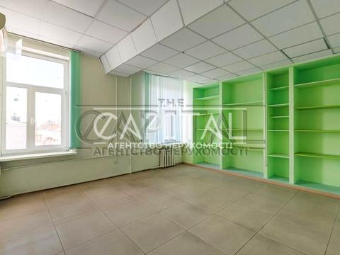 коммерческая по адресу Лесі Українки пл., 34