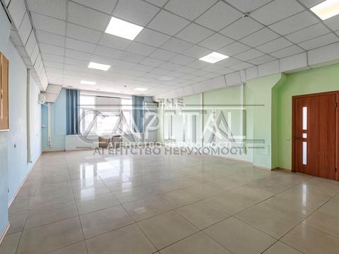 коммерческая по адресу Лесі Українки пл., 34
