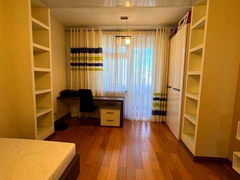 квартира за адресою Плугова вул., 10а