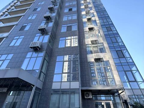 комерційна за адресою Трускавецька вул., 10-Г