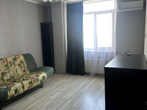 квартира за адресою Разумовська вул., 10/12