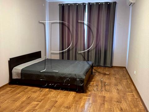 квартира за адресою Сім'ї Кульженків вул. (Петра Дегтяренка), 21