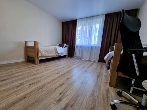 комната по адресу Дмитра Павличка просп. (Маршала Рокосовського), 8