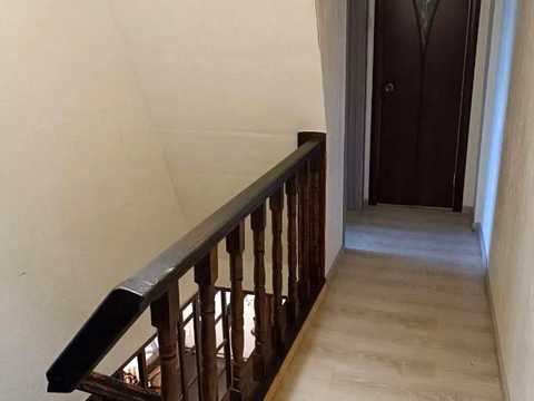будинок за адресою Лютнева вул.