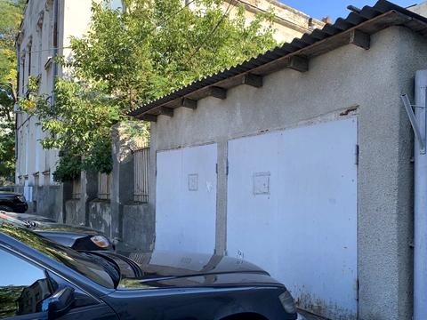 коммерческая по адресу Колонтаевская ул., 8/1