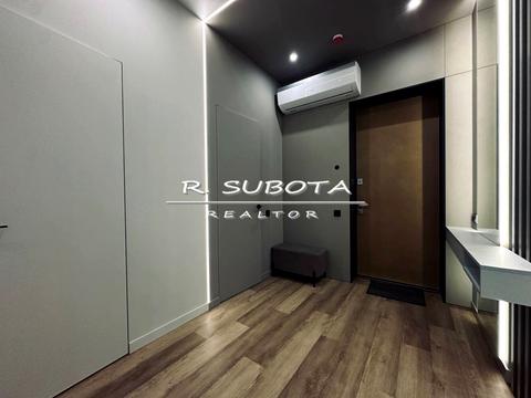 квартира по адресу 93-ї Холодноярської Бригади ул., 4а