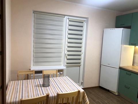 квартира за адресою Ревуцького вул., 54