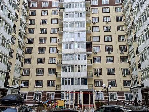 комерційна за адресою Лісова вул., 1-Б