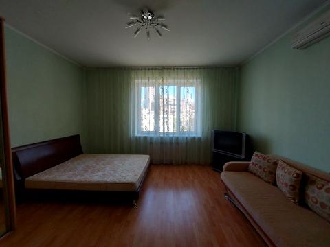 квартира по адресу Вячеслава Черновола ул., 2