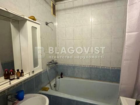 квартира за адресою Татарський пров., 8