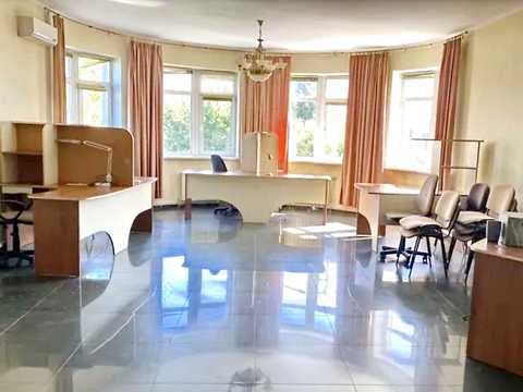 коммерческая по адресу Туровская ул., 29