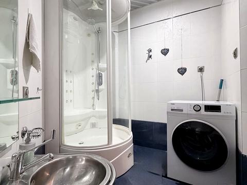 квартира по адресу Исполкомовская ул., 7