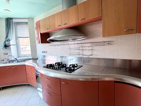квартира по адресу Исполкомовская ул., 7