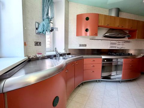 квартира по адресу Исполкомовская ул., 7