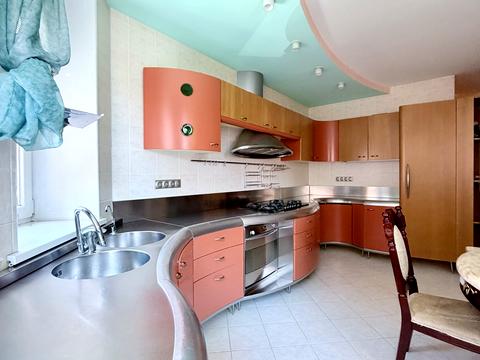 квартира по адресу Исполкомовская ул., 7
