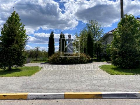 будинок за адресою Травнева